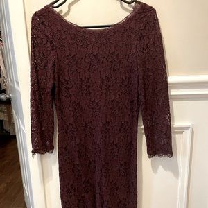 T babaton lace bodycon dress in burgundy